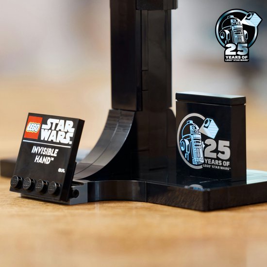 LEGO Star Wars Invisible Hand™ - 75377 | bol