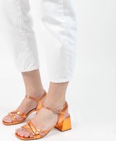 Manfield - Dames - Oranje leren sandalen met hak - Maat 36