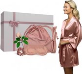 Moondrops - Giftset vrouw - Satijn - 6-delig - Kimono - Slaapmasker - Roos - Cadeau voor vrouw - Inclusief geschenkdoos - Roze