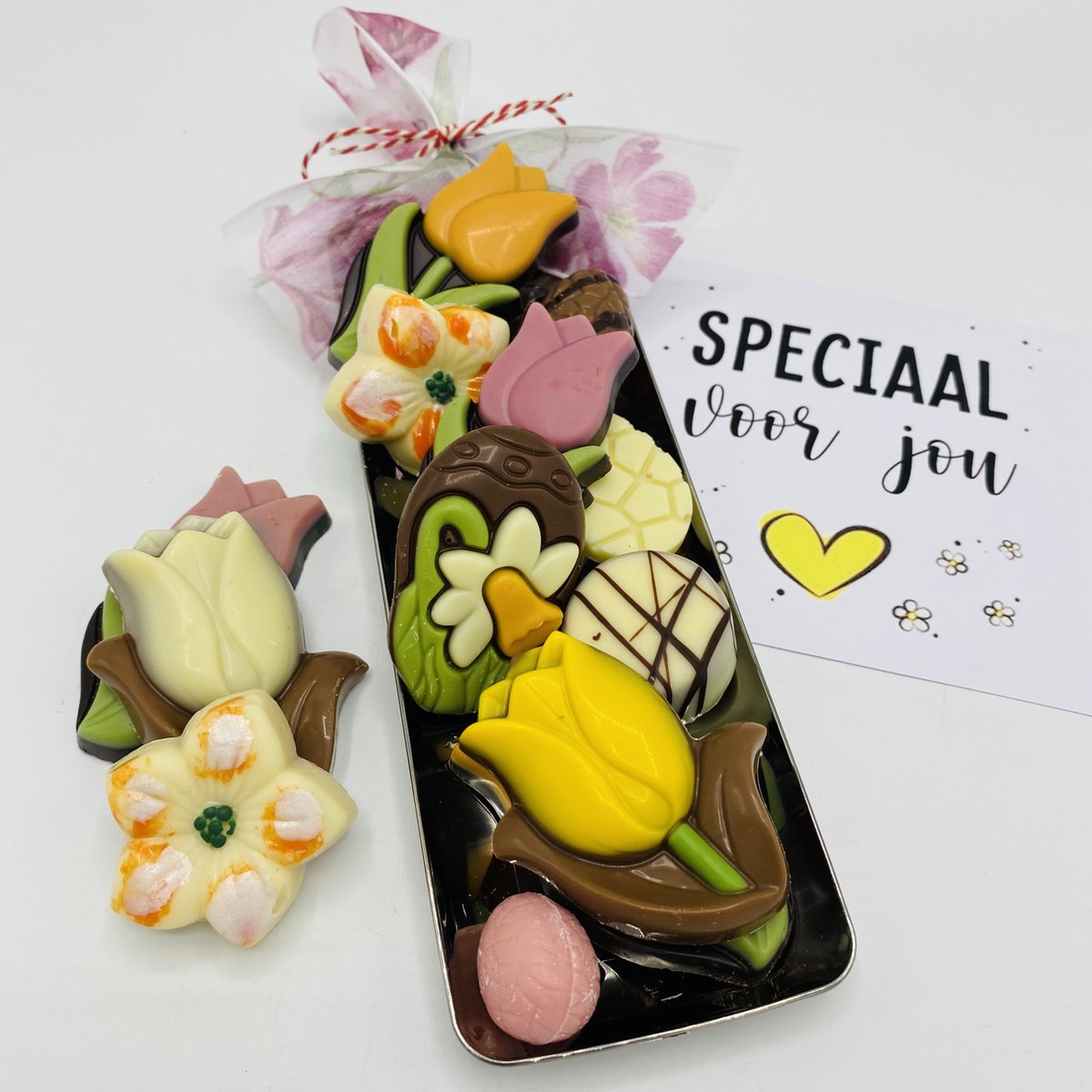 Cho-lala boeketje chocolade tulpen - chocolade cadeau - verjaardag, felicitatie, zomaar - 165 gram chocolade tulpen en bloemen - Cho-lala