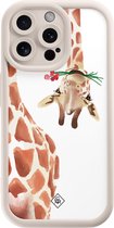 Casimoda® hoesje - Geschikt voor iPhone 15 Pro Max - Giraffe - Effen telefoonhoesje met lensbescherming - TPU - Backcover - Bruin/beige