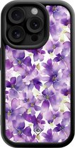 Casimoda® hoesje - Geschikt voor iPhone 15 Pro - Floral Violet - Effen telefoonhoesje met lensbescherming - TPU - Backcover - Paars