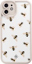Coque Casimoda® - Convient pour iPhone 11 - Bee Happy - Coque de téléphone unie avec protection d'objectif - TPU - Coque arrière - Marron/beige