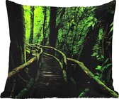 Sierkussen Buiten - Jungle - Brug - Mos - Natuur - Tropisch - 60x60 cm - Weerbestendig