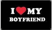 I love my Boyfriend Spandoek - 150 x 90 CM - Verliefd - vriend - vriendin - man - vrouw - valentijnsdag - liefde - relatie - vrijgezellenfeest - Grappig - Gek - Vlag - Voor binnen en buiten - Banner