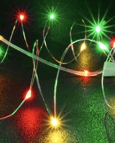 Rood Geel Groen Sparkling String Lights by Aira - Draadverlichting lichtsnoer met 21 LED lampjes op batterij 210cm - Lampensnoer kerstverlichting - Vastelaovend kostuum kleding carnavals verlichting - batterijverlichting slinger - feest partylights