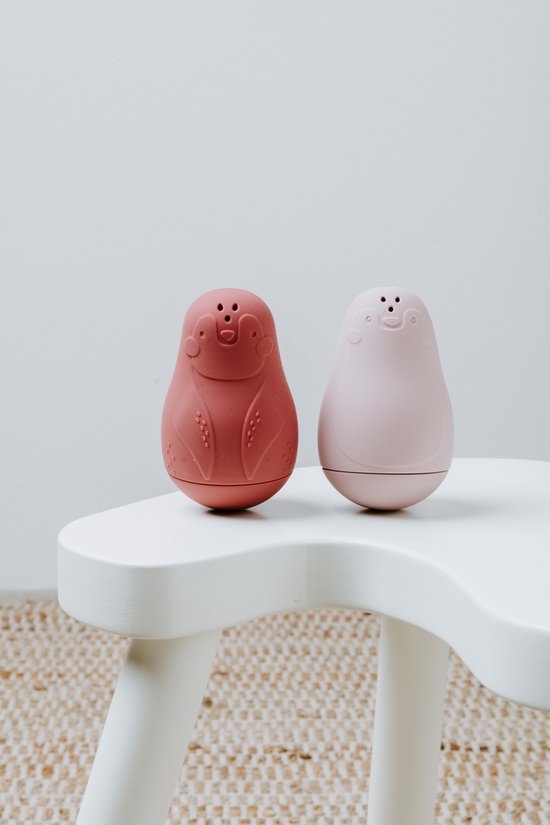 Baby's Only Spuitfiguur pinguïns - Baby badspeelgoed - Stone Red/Oud Roze - Siliconen speelgoed - Baby cadeau van Baby's Only — afbeelding 2