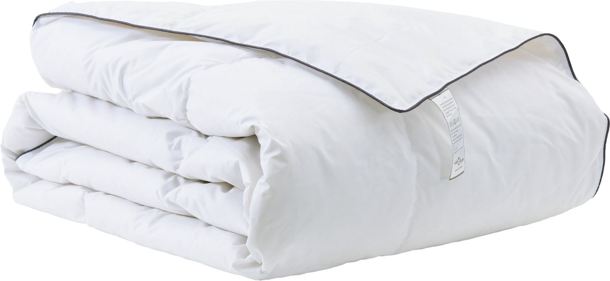 vidaXL - Winter - Duvet - Wit - 155 - x - 200 - cm - Veer