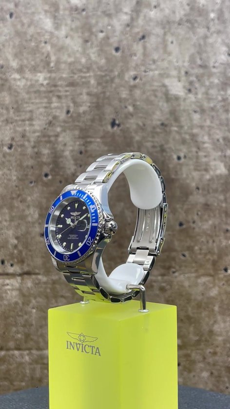 Invicta Pro Diver 26971 Heren Horloge - Waterdicht - Analoog - Quartz Uurwerk - Roestvrij Staal met blauwe Wijzerplaat - 40mm