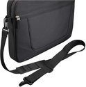 Zwarte laptoptas met afneembare schouderband en metalen clip.