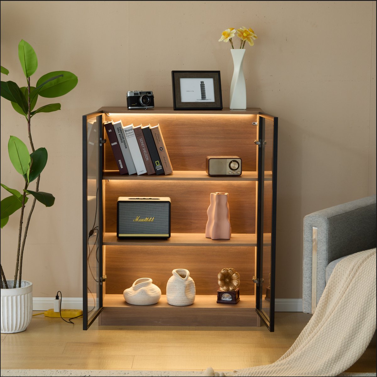 Pugsdrly Glazen vitrinekast met verlichting zwart vitrinekast voor verzamelaars multifunctionele glazen kast staand met 3 verstelbare legplanken woonkamer kast T32 H106 B80 cm
