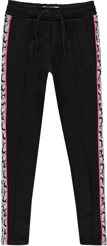 Zwarte joggingbroek met trekkoord in de taille en zijstrepen met slangenprint, afgewerkt met opvallende roze biezen.