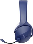 Blauwe HyperX gaming headset, zijaanzicht.