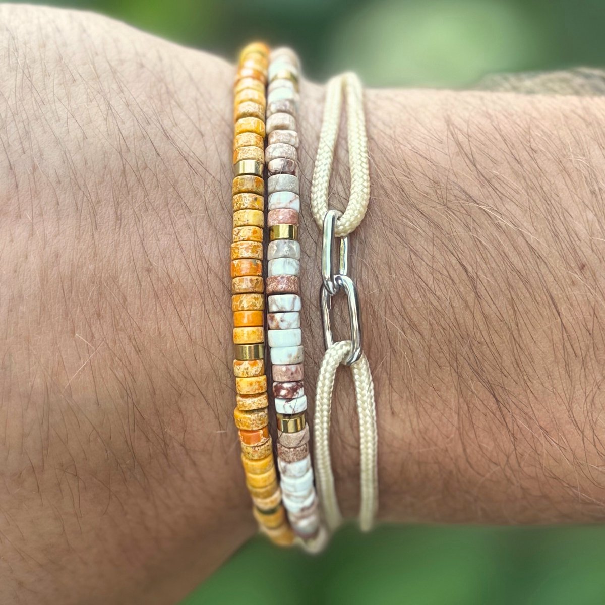 Azurro Heren Armband – Natuursteen & Touw – Verstelbaar 19-24 cm – Beige – Handgemaakt – Giftbox