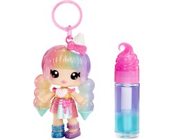 foto van Yummiland Lipgloss-pop: Mysterieuze kleurverandering - Stephie Snowcone bevat lipgloss om zelf te maken + verwijderbare sleutelhanger, cosmetica om mee te spelen, verzamelitem, voor kids van 4+ jaar