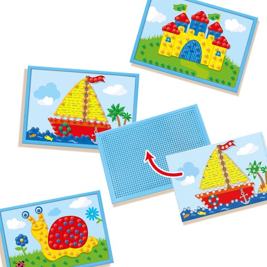 Plateau mosaïque avec cartes