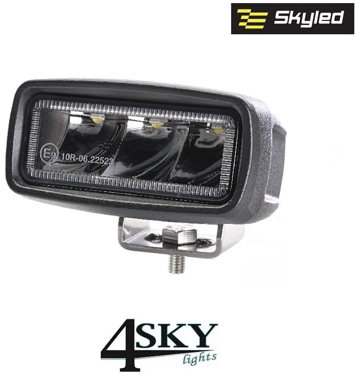 Ignis 15S verstraler 30 watt R10/R149 gekeurd 1.560 Lumen IP69K drukwaterdicht