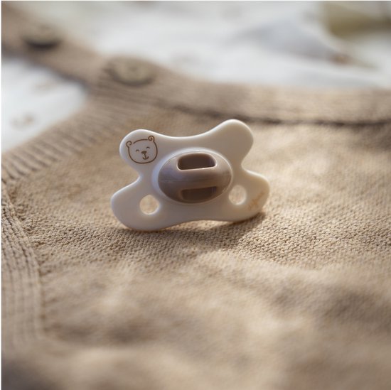 Difrax Natural Fopspeen - Newborn - Bruin met Beerprint van Difrax — afbeelding 5