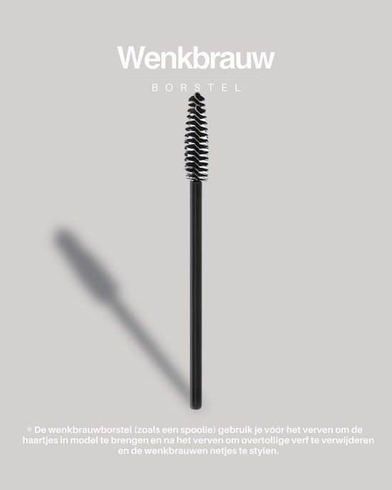 RefectoCil wenkbrauwborstel met zwarte steel, vergelijkbaar met een spoolie.