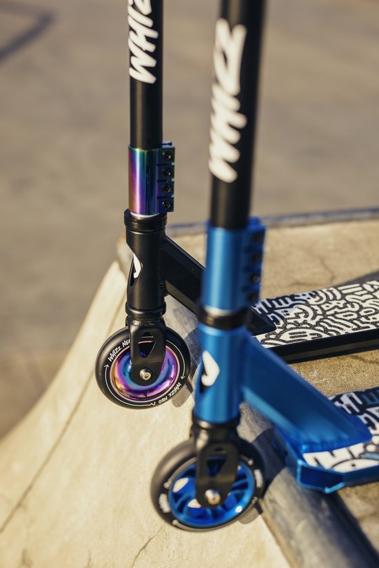 Lionelo Whizz - Step - 110mm - T-Bar - 100KG - voor Jongens en Meisjes - Steel rem - Kinderstepjes