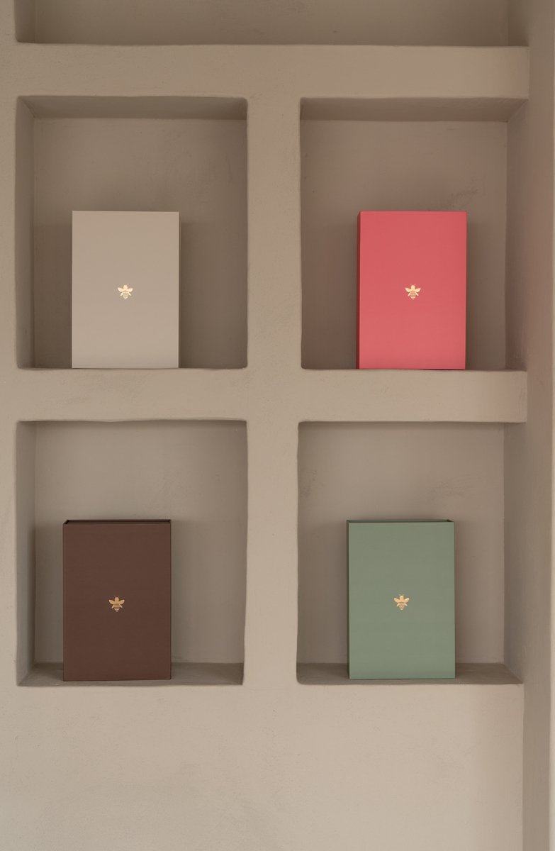 Pure Moms - Bruine Luxe Memory box - Baby Herinneringsdoos - Kraamcadeau - Babyshower Babycadeau - Voor Eerste Babyjaren - Houten Tanden doosje - Zeer luxe Baby Geschenkset - 24 delig Herinneringsdoos - inclusief inktafdrukje - Speentje – foto 4