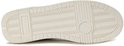 Onderkant van een witte PME Legend sneaker met PME Legend logo op de zool.