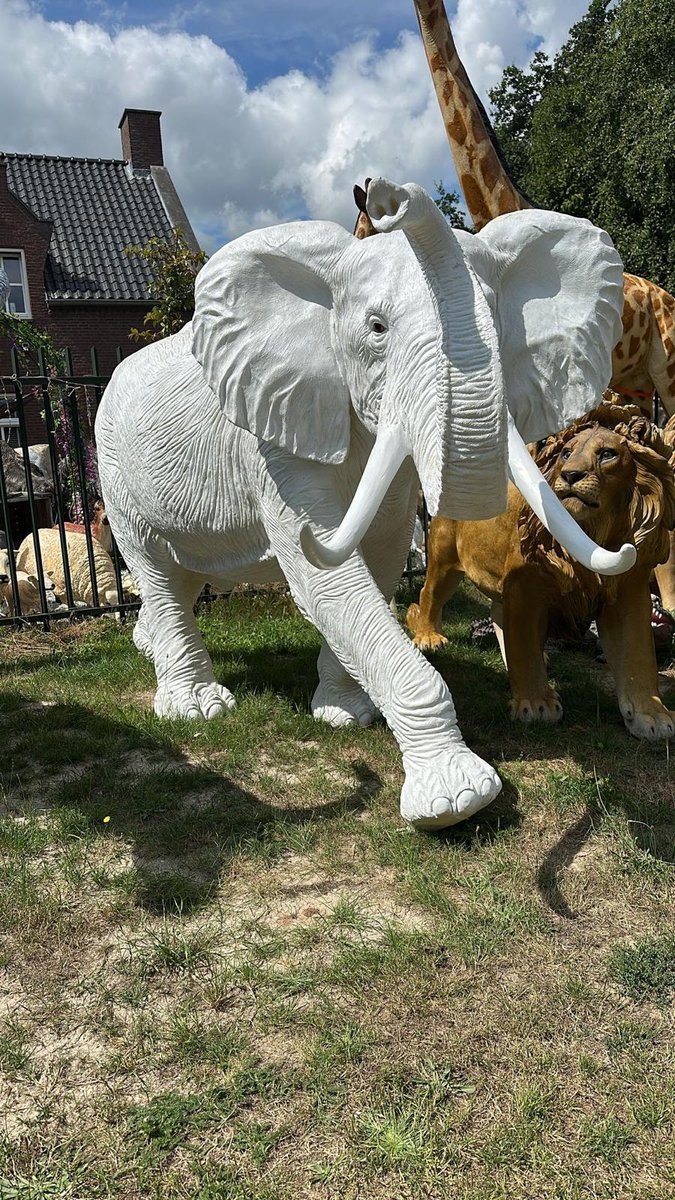 Goodyz- Jungle Dieren - Olifant - Grote Olifant - 360cm lang - wit.