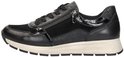 Zwarte Remonte sneaker met suède, leer en crocoprint accenten. Ritssluiting aan de zijkant.