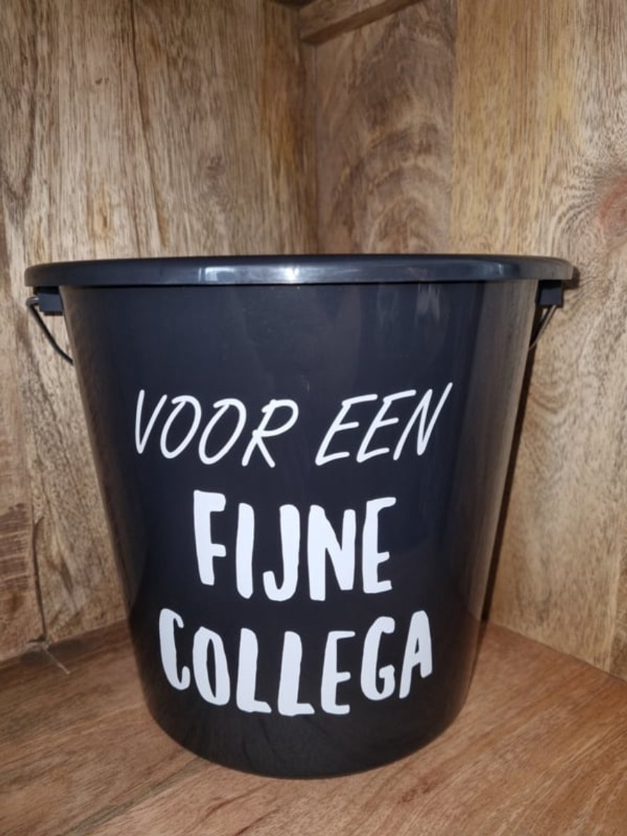 Cadeau emmer.- Voor een fijne collega