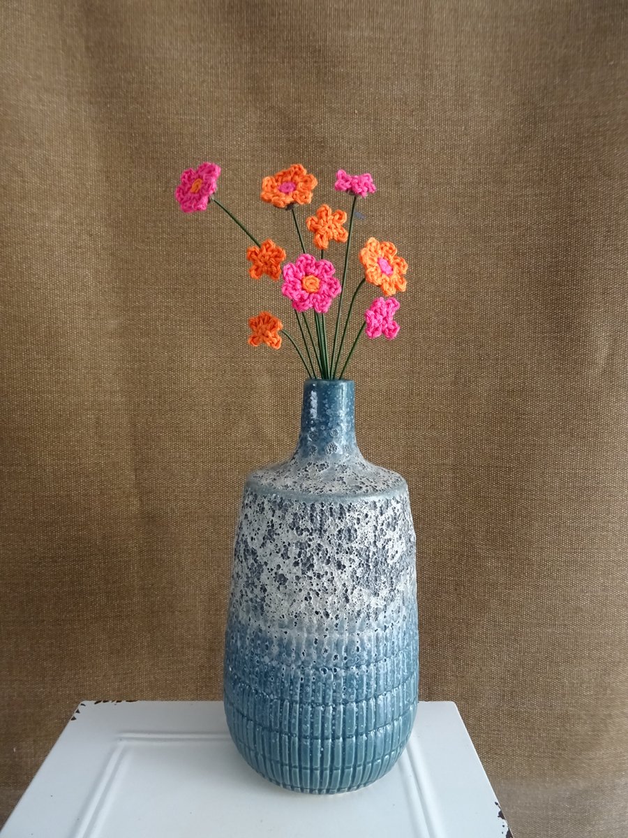 Knuffelsenzo - Boeket - Roze - Oranje - Bloemen - Cadeauboeket - Kleurrijk - Duurzaam - Groenblijvend