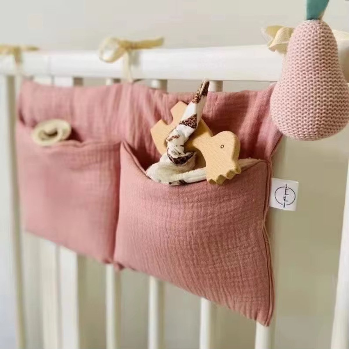 Il Bambini - Hydrofiele Baby Boxopbergtas - Boxzak Organiser - Effen roze - 20x39 cm