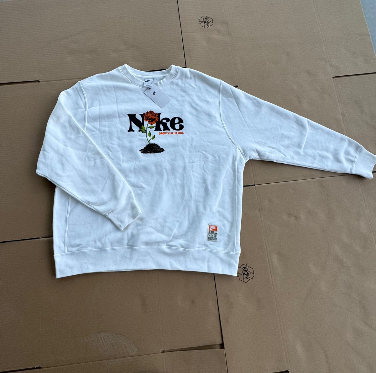 Nike Crewneck Sweater ‘Grow Your Sole’ – Herenmode Limited Edition XXL Wit