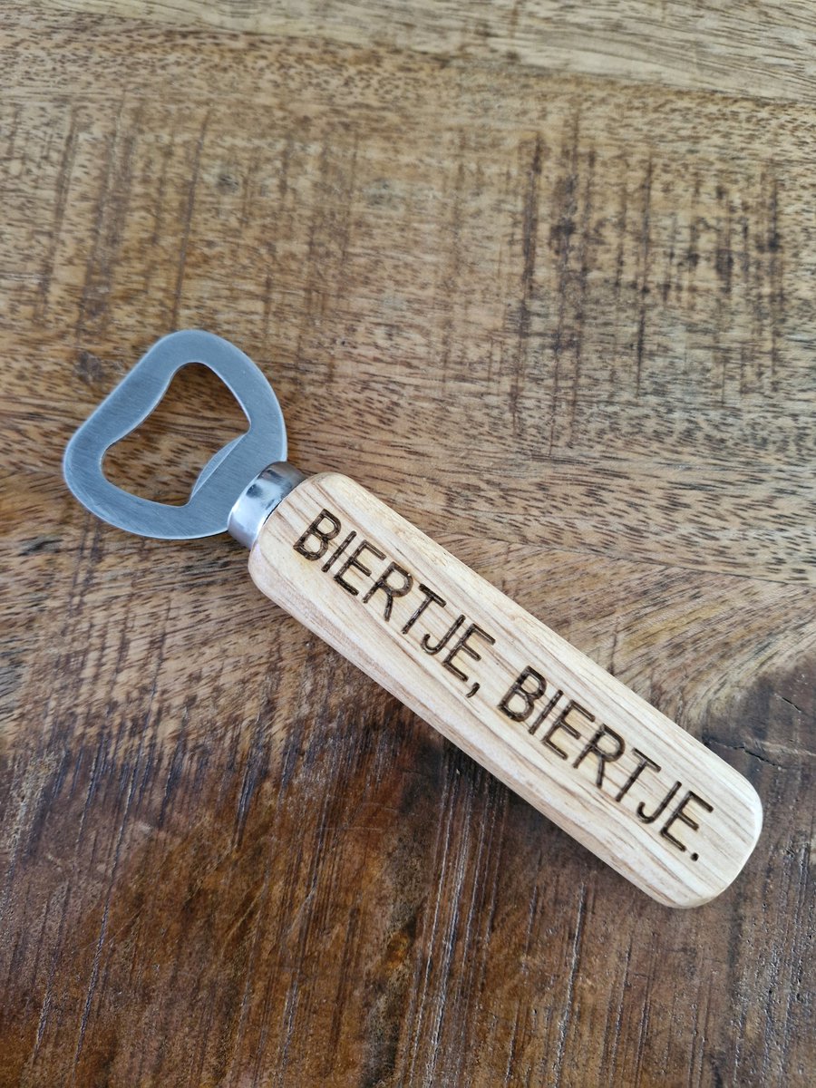 Hand Flesopener Biertje, Biertje.