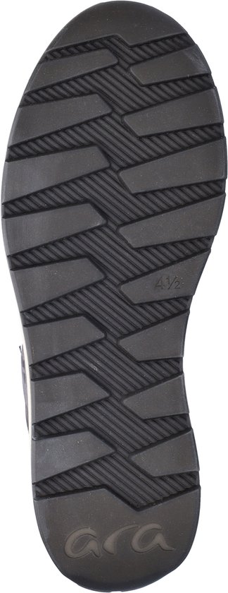 Zool van een zwarte sneaker met gestreept profiel en het Ara-logo.