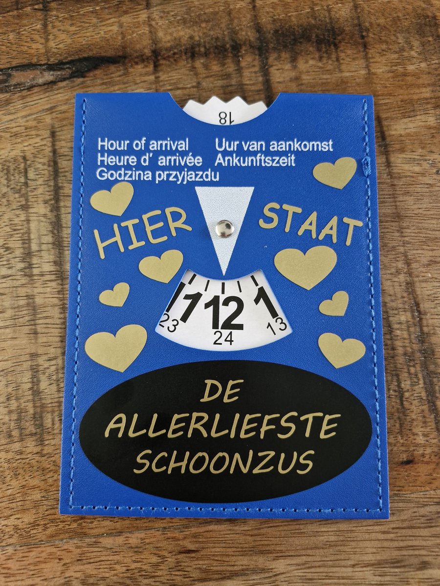 Parkeerschrijf met tekst- Hier staat - De allerliefste schoonzus - blauwe zone- parkeerkaart- blauweschijf