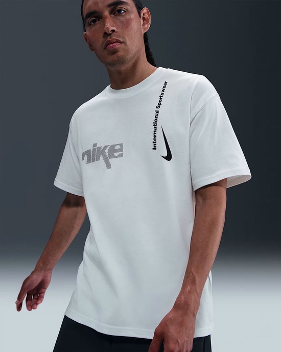 nike worldwide swoosh t shirt
