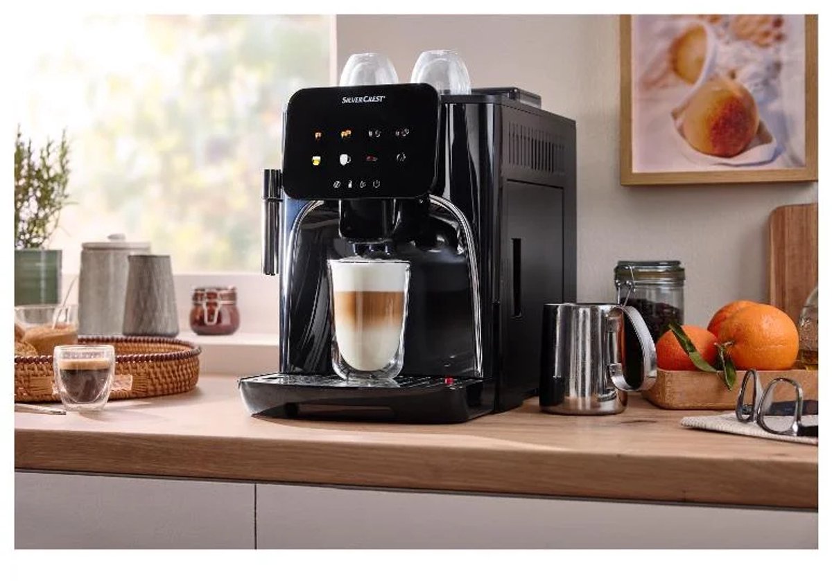 Afbeelding 3 van SILVERCREST® KITCHEN TOOLS Volautomatische koffiemachine - Pompdruk: 19 bar - Waterreservoir: 1,6 L - Soort koffie: bonen of gemalen bonen - Veelzijdige drankbereiding: espresso, café crème, cappuccino, latte macchiato, heet water