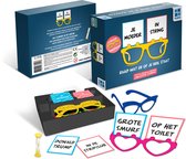 Megableu Je Moeder in String - Hilarisch Partyspel - Gezelschapsspel Voor Tieners en Volwassenen – 2-6 Spelers - Met Gekke Brillen