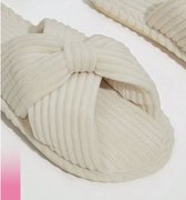 Pantoffel - maat 36-38 - Stof slipper - stoffige sandaal - sandalen - dames pantoffel - wit stof - witte slipper - witte pantoffel - stoffige pantoffel - dames schoen