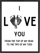 Uniek Vaderdag cadeau | Ingelijste poster 'I love you' | Persoonlijk cadeau | A4 formaat zwarte kunststof fotolijst inclusief poster | DIY | Origineel cadeau man | Inkt/verf niet ingebegrepen | Personaliseer zelf met voetafdruk