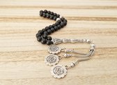 Handgemaakte tasbih 33 Kralen Natuursteen “Mat zwart onyx” – Tasbeeh 8 mm diameter van de korrel - met metaal tassel “Allah – Oosters ornament "