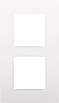 Tweevoudige afdekplaat met 60 mm verticale centerafstand Niko Intense white