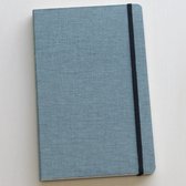 Notitieboek - Luxe notitieboekje met 160 gelinieerde pagina’s in luxe turquoise linnen omslag - Reisdagboek - Dagboek