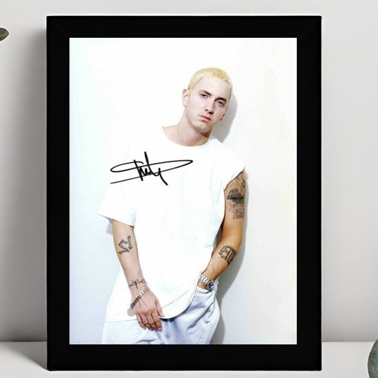 Eminem Ingelijste Handtekening – 15 x 10cm In Klassiek Zwart Frame – Gedrukte handtekening – The Slim Shady - Marshall Bruce Mathers III - Lose Yourself