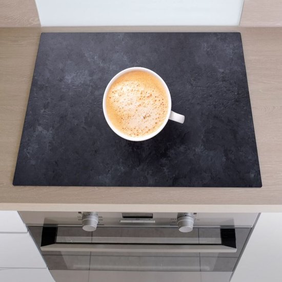 Inductiebeschermer koffiekop op het aanrecht 78 x 52 cm