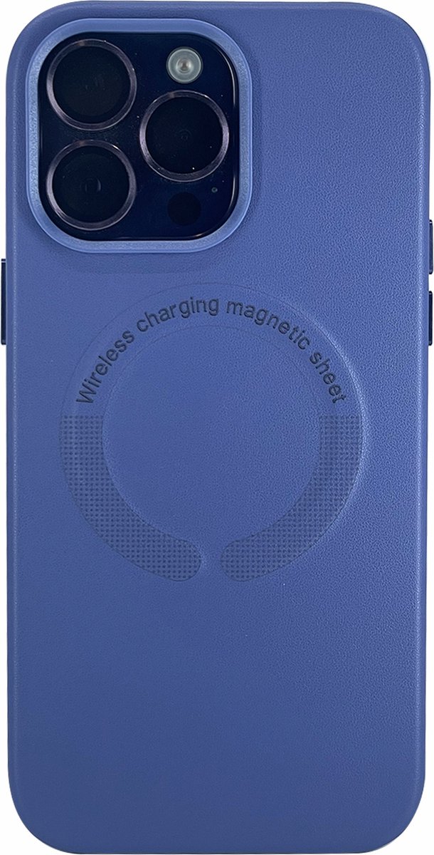 Premium Liquid Case Geschikt voor Apple iPhone 13 Pro met Camera Shield Geschikt voor MagSafe - FuturiQ - Donkerblauw