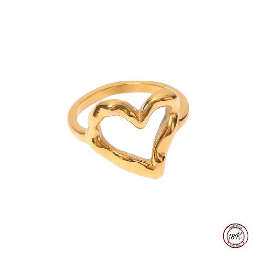 Soraro Heart Ring | Hartjes Ring | 18K Goldplated | Size 7 | Dames Ringen | Vrouwen Sieraden | Elegante Ring | Luxe Sieraden | Cadeau Voor Haar | Verjaardag Cadeau | Moederdag Cadeautje
