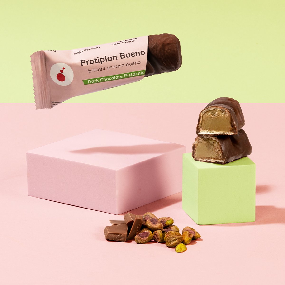 Goedkoopste Protiplan | Bueno Pure Chocolade Pistache | 48 stuks | 48 x 40 gram | Low carb snack | Eiwitrepen | Koolhydraatarme sportvoeding | Afslanken met Proteïne repen | Snel afvallen zonder hongergevoel!
