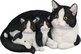 Kat met kittens - Hamac - Tuinbeeld