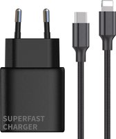 USB C Adapter - Snellader Geschikt voor iPhone en iPad - Nylon Gevlochten - 1 Meter - Oplaadkabel - 20W Vermogen - Incl. Lightning Kabel - Stekkerblok - Zwart